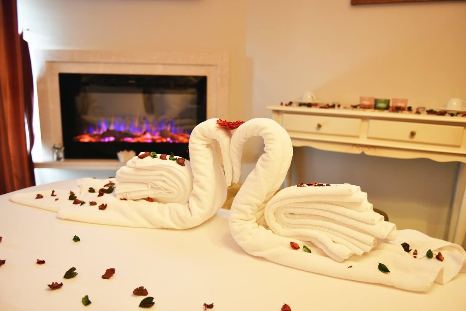 Sapanca Romantik Otel - Kalbinizi Fethedecek Bir Tatil